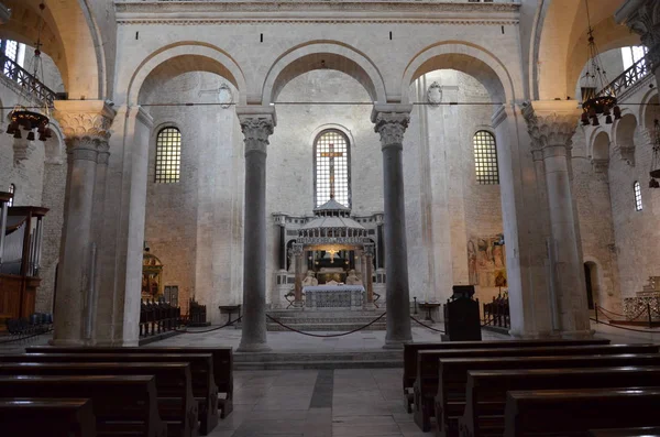 Basílica San Nicolás Bari —  Fotos de Stock