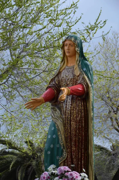 Estatua Virgen María —  Fotos de Stock