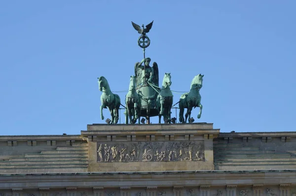 Porta Brandeburgo All Alba Berlino Germania — Foto Stock