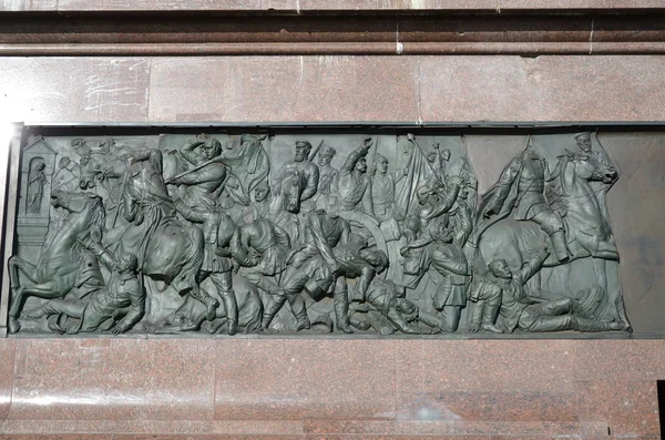 Tiergarten Parkı Ndaki Berlin Zafer Kolonu Anıtı — Stok fotoğraf