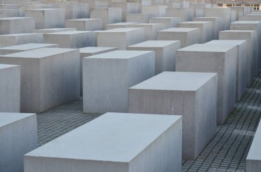 Öldürülen Avrupa Yahudileri için Berlin Soykırımı Anıtı