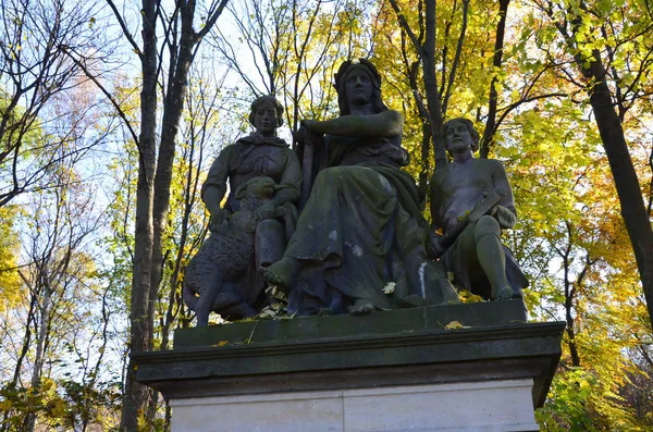 Statue Tiergarten Berlin Germany — Stock Photo, Image