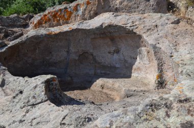 Montessu'nun Domus de Janas'ı