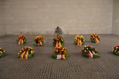 Savaş ve Diktatörlük Kurbanları için Federal Almanya Cumhuriyeti Merkez Anıtı