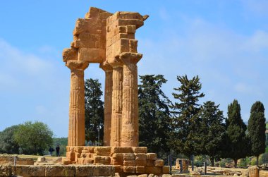 Dioscuri, Agrigento Tapınağı