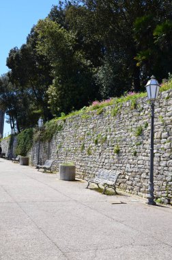 Erice, eski bir şehrin sokakları