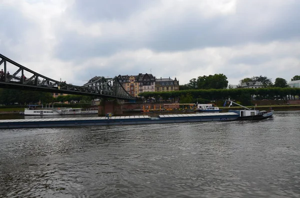 Fráncfort Del Meno Alemania Una Vista Ciudad Por Río —  Fotos de Stock