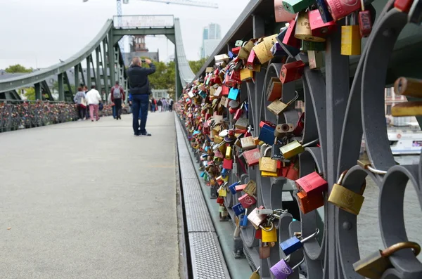 Fráncfort Del Meno Candados Puente Como Muestra Amor —  Fotos de Stock