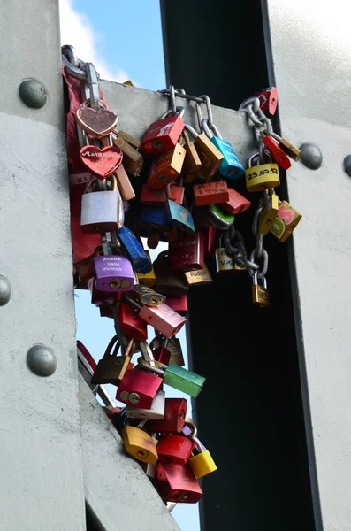 Cadeados Ponte Como Símbolo Amor Frankfurt Main Alemanha — Fotografia de Stock