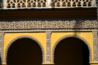 Seville, İspanya 03.25.2019 Palacio de las Dueas 'ın avlusu, Alba Dükleri Sarayı