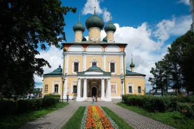 Rusya'nın altın yüzük. Uglich. Spaso-Preobrazhensky Katedrali. Katedral çan kulesi