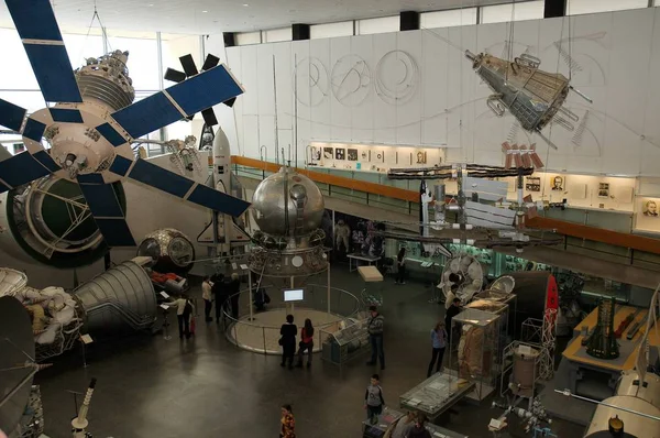 Kaluga planetaryum vatandaşlar ve konuklar şehrin davet ediyor