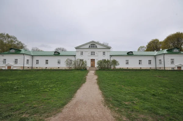 Volkonsky ev emlak en eski taş bina