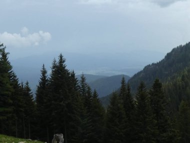 Rock Panorama Manzara tyrol İtalya Avrupa bulutlar kötü hava ile dağların Zirvesi