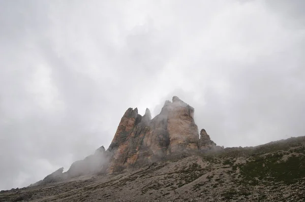 多洛米特阿尔卑斯山的岩石全景在意大利欧洲的高山 — 图库照片