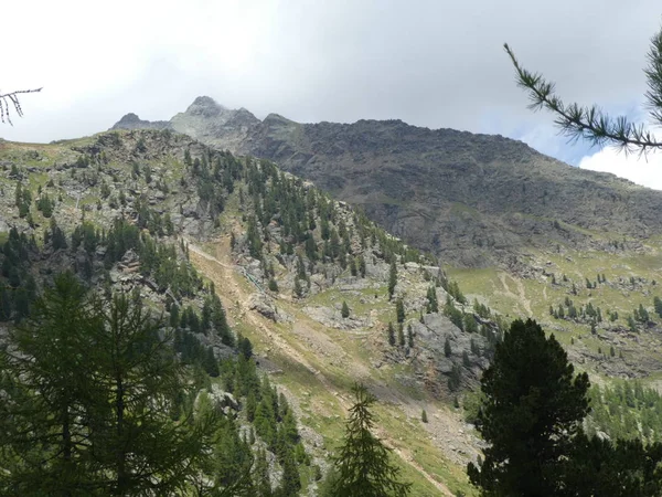 Csúcs Rock Panoráma Táj Magas Hegység Dél Tirol Olaszország Felhők — Stock Fotó