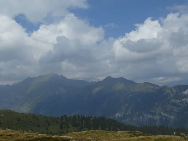 Cume Rock Panorama Paisagem Das Altas Montanhas Sul Tirol Itália — Fotografia de Stock