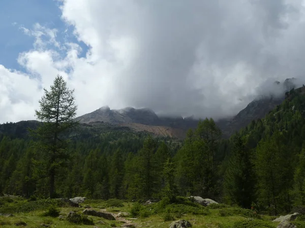 Vârf Stâncă Panoramă Peisaj Munților Înalți Tirol Italy Europa Nori — Fotografie, imagine de stoc