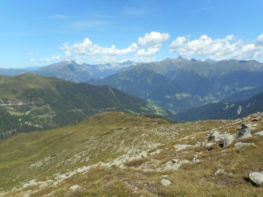 Rock Panorama landsape tyrol İtalya Avrupa yüksek dağların Zirvesi bulutlar gökyüzü vahşi doğa çayır yayla