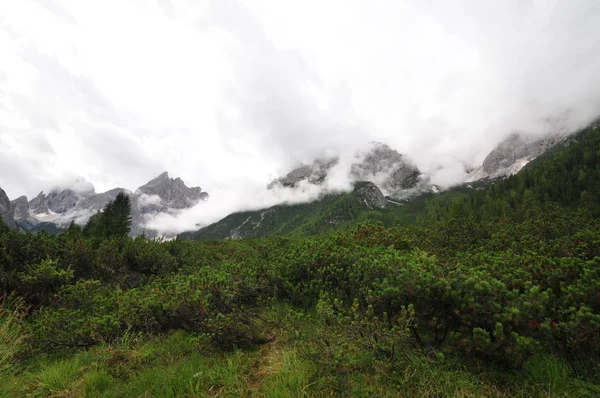 Cumbre Roca Panorama Landsape Las Montañas Tirol Del Sur Italia —  Fotos de Stock