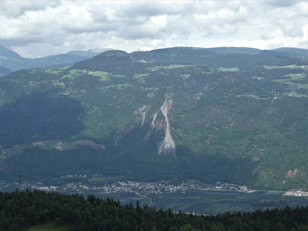 Cumbre Panorama Rocoso Paisaje Las Montañas Tirol Del Sur Italia —  Fotos de Stock