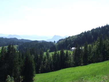 zirve rock panorama manzara yüksek dağlar tyrol İtalya Avrupa bulutlar vahşi doğa gökyüzü