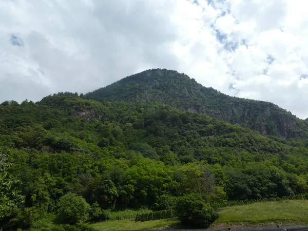 山顶岩石全景风景的高山在南部蒂罗尔欧洲天空云天狂放自然 — 图库照片