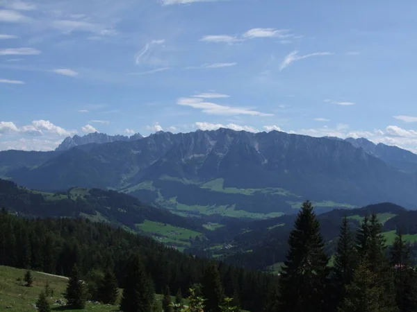 Zirve Rock Panorama Manzara Yüksek Dağlar Tyrol Talya Avrupa Bulutlar — Stok fotoğraf