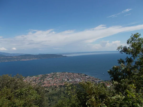 Lago Garda Paisaje Las Montañas Italia Europa —  Fotos de Stock