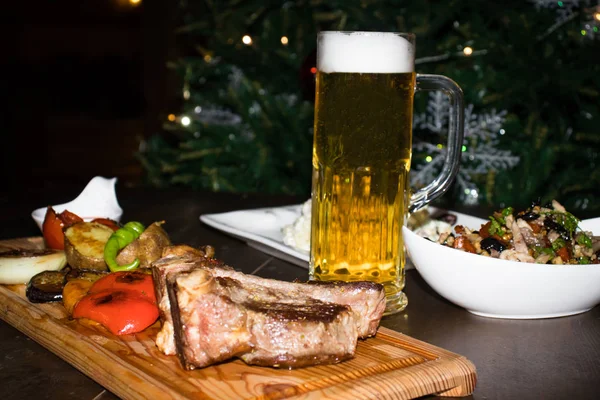 beef steak and beer, Christmas dinner