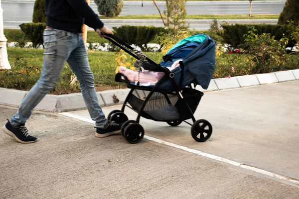 Young Father Walking Outdoors Baby Baby Carriage Out Focus Captured — Stock Photo, Image