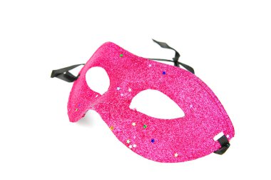 pembe karnaval maskesi beyaz arka plan üzerinde yakın çekim çekim