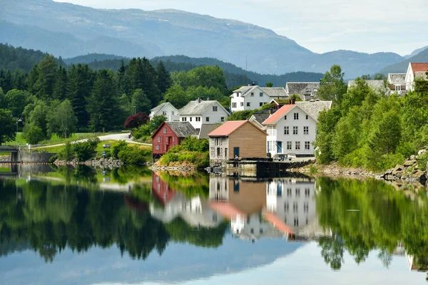 Suldalsosen Village Lac Campagne Norvège — Photo