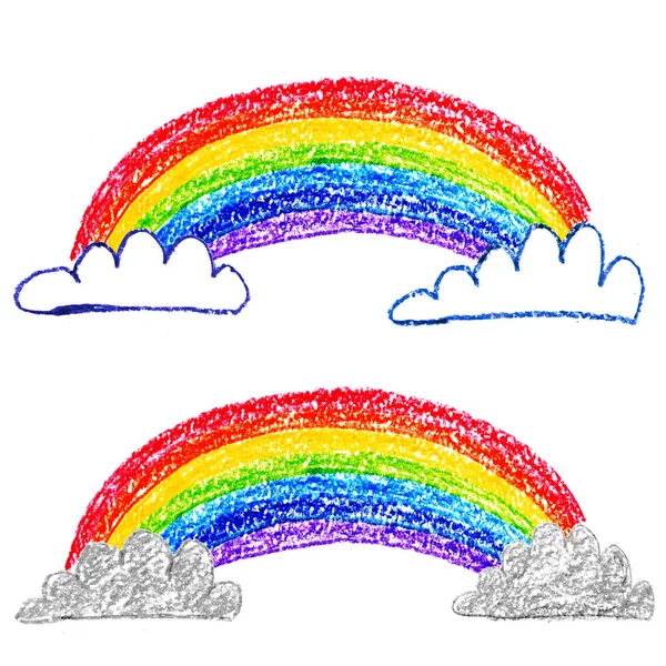 Arcobaleno colorato con nuvole su sfondo bianco dipinto con matite acquerello illustrazione per una scuola materna . — Foto Stock