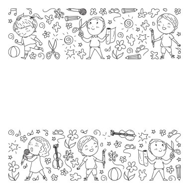 yaratıcı çocuklar dans, şarkı, futbol oynarken, gitar çalmak, keman çalmak, kağıttan model yapmak. Beyaz arka planda tek renkli.