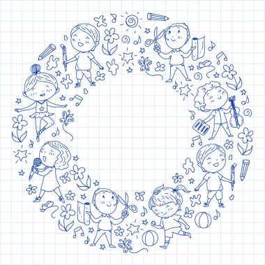 yaratıcı çocuklar dans, şarkı, futbol oynarken, gitar çalmak, keman çalmak, kağıttan model yapmak. Kareli not defterine tek renkli kalem çizimi .