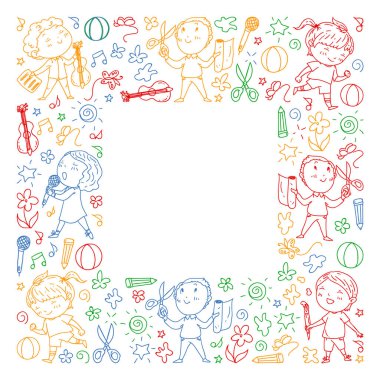 yaratıcı çocuklar dans, şarkı, futbol oynarken, gitar çalmak, keman çalmak, kağıttan model yapmak. Beyaz tahta üzerinde renkli çizim.