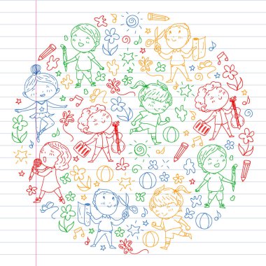 Yaratıcı çocuklar dans eder, şarkı çalar, futbol oynar, gitar çalar, keman çalar, kağıttan model ler yap. Beyaz tahta üzerinde renkli çizim. Alıştırma kitabı çizimi.