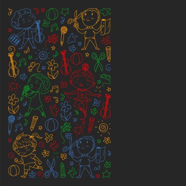 yaratıcı çocuklar dans, şarkı, futbol oynarken, gitar çalmak, keman çalmak, kağıttan model yapmak. kara tahta üzerinde renkli tebeşir çizim.