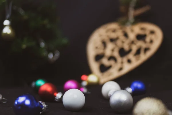 Baubles Árvore Natal Coração Rústico Com Espaço Cópia — Fotografia de Stock