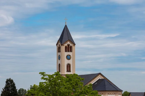 Frankenthal 'daki eski kilise binası (Almanya)