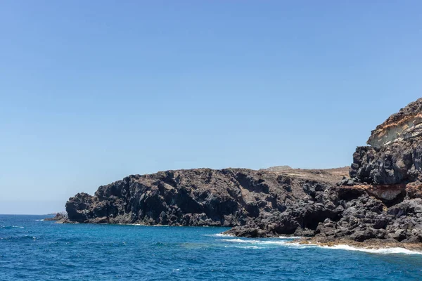 The rocky coast of the island of Tenerife — Stock Photo, Image