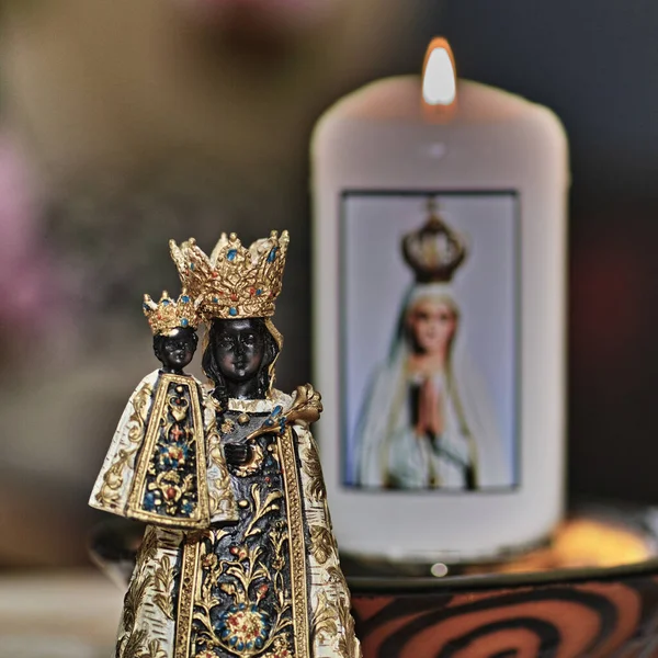 Santa Maria Scultura Lume Candela Attrezzature Cattoliche Pregare — Foto Stock
