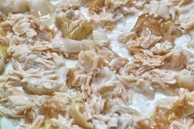 Polonya mutfağındaki Polonya masasında lezzetli tarta pastası hazırlayın..