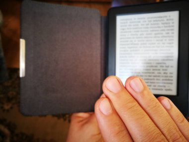 Edebiyat okumak, kitap okumak...