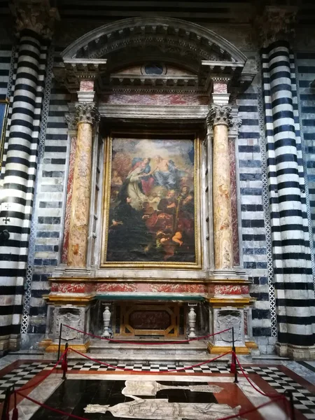 Красота Итальянской Религиозной Архитектуры Дуомо Сиена Средневековая Церковь Сиене — стоковое фото
