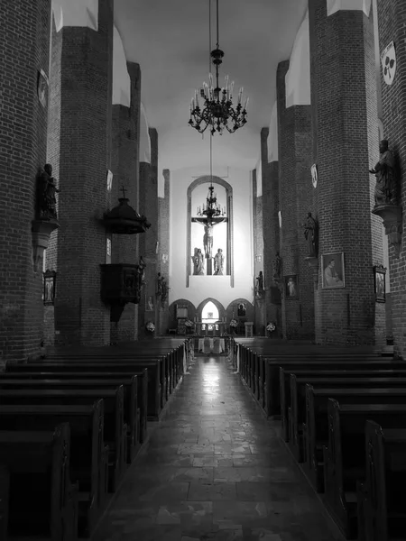 Polonya Elblag Daki Saint Nicolaus Katolik Kilisesi Siyah Beyaz Sanatsal — Stok fotoğraf