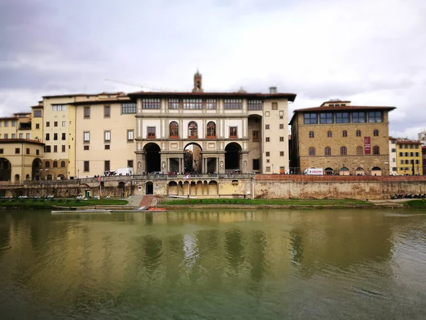 游览美丽的佛罗伦萨 寻找美丽的历史建筑 意大利佛罗伦萨 — 图库照片