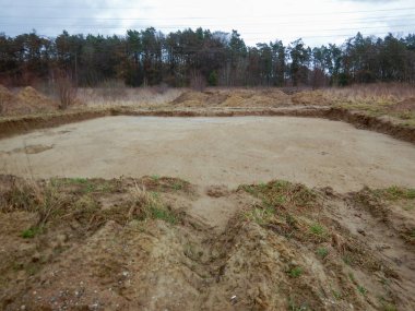 İnşaat işyeri. Renkli sanatsal görünüş. Yeni apartman.