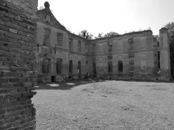 Rovine Del Palazzo Finckenstein Kamieniec Polonia — Foto Stock